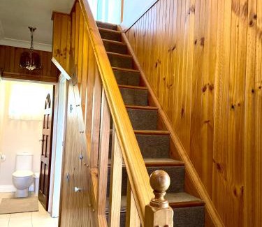 Moonah House | Home in Moonah with beautiful view