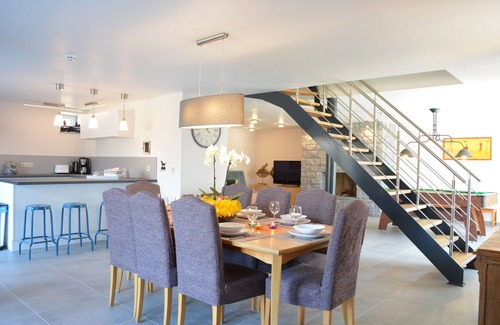 Ovifat House | Home in Ovifat with Sauna