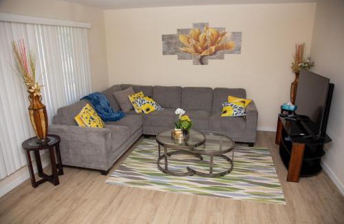 Winnipeg House | Home in Windsorpark