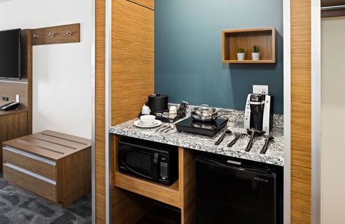 Swift Current Hotel | Home Inn & Suites Swift Current