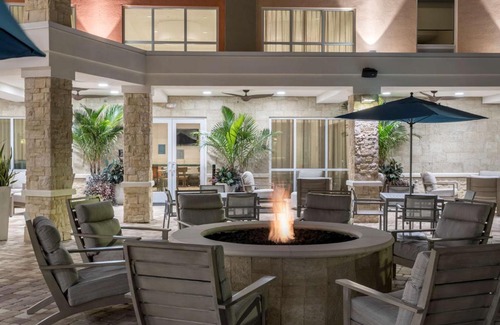 Port Canaveral Hotel | Home2 Suites By Hilton Cape Canaveral Cruise Port