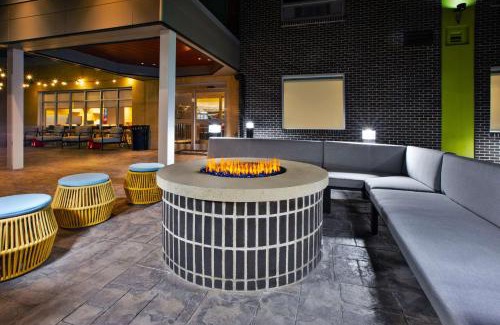 Grand Rapids Hotel | Home2 Suites By Hilton Grand Rapids Northeast