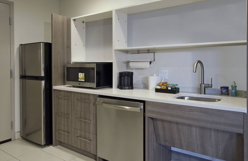 Beaumont Hotel | Home2 Suites by Hilton Beaumont