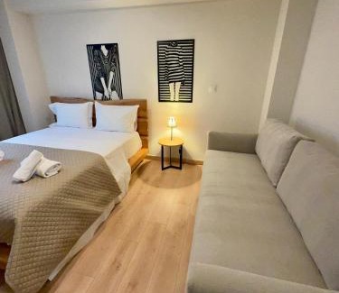 Ampelokipoi Apartment | Home3