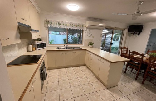 Millbank House | Homely Haven <Netflix, Wi-Fi, Ac