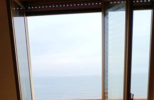 Torre Melissa Apartment | Homerez - 10 m away from the beach! Apartement for 6 ppl. at Torre Melissa