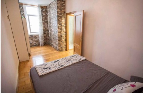 La Coruna Apartment | Homerez - Amazing appartement 3 km away from the beach for 5 ppl. with jacuzzi