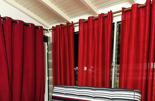 Basse-Terre Apartment | Homerez - Appartement for 4 ppl. with garden and terrace at Basse-Terre