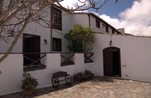 Los Silos Apartment | Homerez - Apt in Santa Cruz de Tenerife