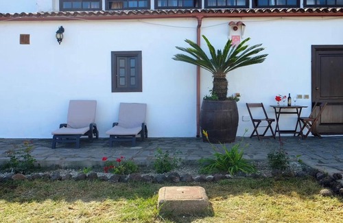 Los Silos Apartment | Homerez - Apt in Santa Cruz de Tenerife