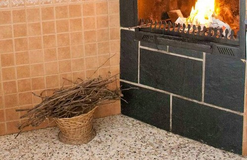 Munebrega Apartment | Homerez - Big appartement for 9 ppl. at Munébrega