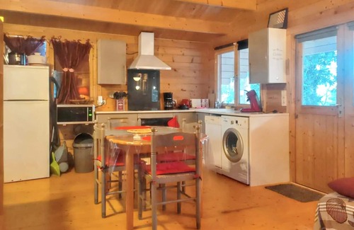 Poussan Ski Chalet | Homerez - Chalet in Poussan with garden