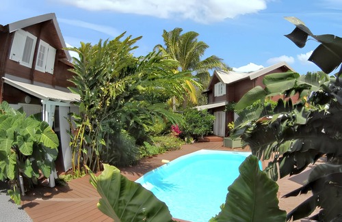 Saint-Joseph Ski Chalet | Homerez - Chalet in Vincendo with Pool.