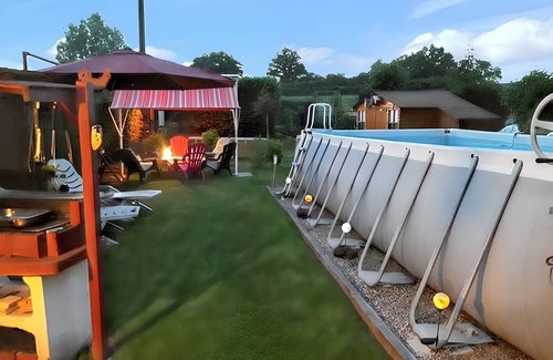 Santosse Ski Chalet | Homerez - Charming Chalet with Pool in Molinot