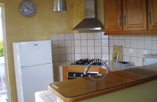 Petite-ÃŽle Apartment | Homerez - Comfortable Apartment in Le Tampon, Sea View