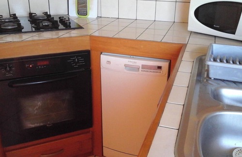 Petite-ÃŽle Apartment | Homerez - Comfortable Apartment in Le Tampon, Sea View