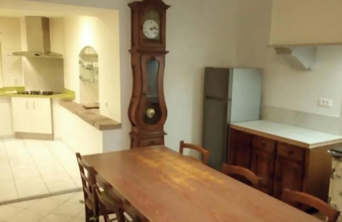 Compolibat House | Homerez - Comfortable house in Compolibat