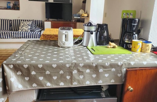 Rogliano House | Homerez - Comfortable House in Rogliano with Terrace and Garden