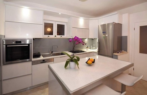 Klis Villa | Homerez - Family Villa in Solin, Pool and View