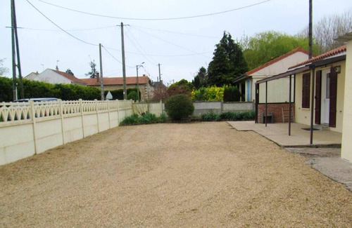 Saint-Martin-de-Sanzay House | Homerez - Nice house with garden and terrace & Wifi