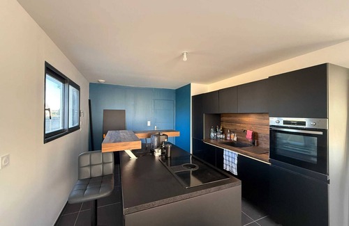 Elbeuf-sur-Andelle House | Homerez - House in Elbeuf-sur-Andelle