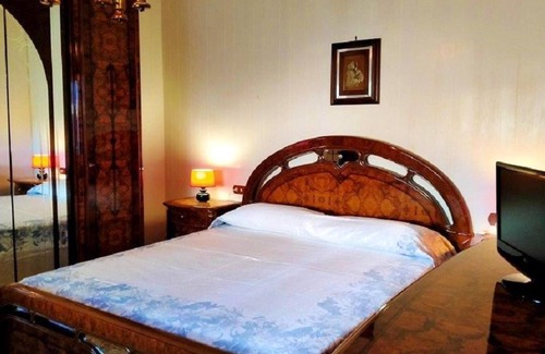 San Giovanni Suergiu House | Homerez - House 1 km away from the beach for 6 ppl. with garden at Is Cordeddas