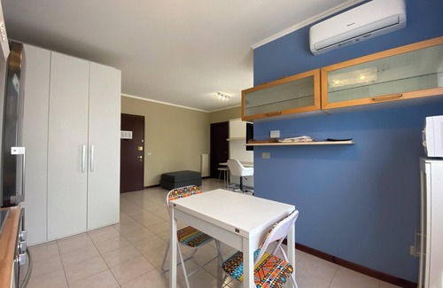 Vercelli Apartment | Homerez - Modern apartment in Vercelli - 50 m² with balcony