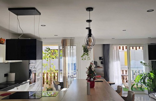 Pasteur Apartment | Homerez - Modern Apartment in Nice