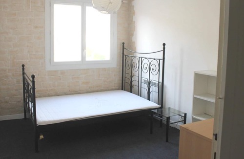 Tain-l'Hermitage Apartment | Homerez - Nice appartement for 5 ppl. with balcony at Tain-l'Hermitage