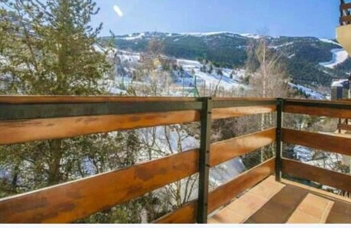 Incles Apartment | Homerez - Nice appartement for 6 ppl. with balcony at El Tarter