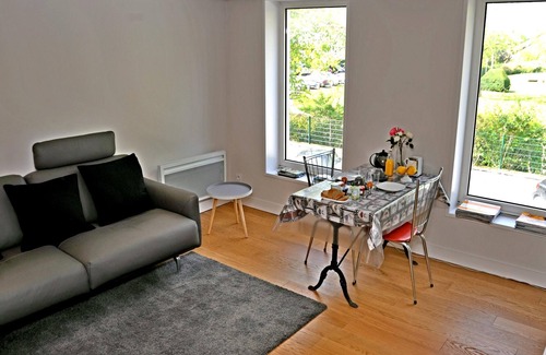 Cognac Apartment | Homerez - Nice appartement for 2 ppl. at Cognac