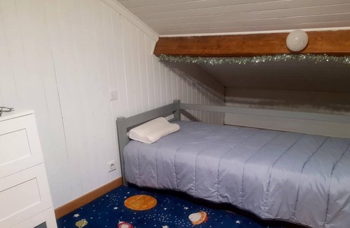 Aiguelèze House | Homerez - Nice house for 6 ppl. with garden and terrace at Saint-Juéry