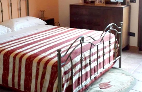 Motta Camastra House | Homerez - Nice property 16 km away from the beach for 6 ppl. with shared pool