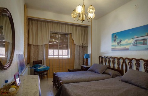 Vitigudino Villa | Homerez - Nice villa for 6 ppl. with shared pool and terrace at Vitigudino