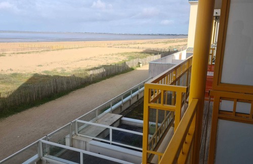 Port District Apartment | Homerez - Sea View Apartment, Châtelaillon, 70 sqm