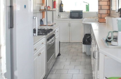 Meynes Villa | Homerez - Spacious and Elegant Villa in Meynes with Private Pool