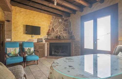 Cadiar House | Homerez - Spacious house for 8 ppl. with terrace at Cádiar