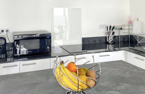 Morne-A-l'Eau Apartment | Homerez - Studio in Morne-À-l'Eau