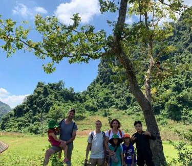 Huu Lung House | Homestay Cánh Đồng Vàng