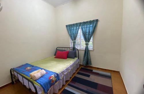 Jeli House | Homestay D'Bukit