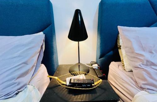 Shah Alam Apartment | Homestay I City Cantik Tenang Wifi 4k Smart TV Netflix Coway Free Parking