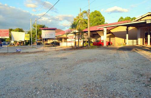 Kampung Gong Kemuntong House | Homestay Jertih Besut Terengganu