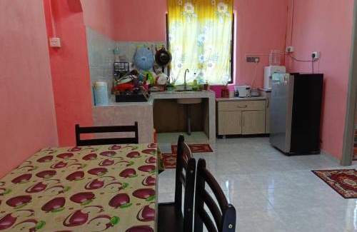 Kampung Penarik House | Homestay kak nun