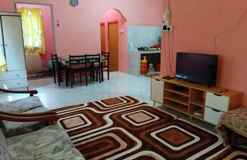 Kampung Penarik House | Homestay kak nun