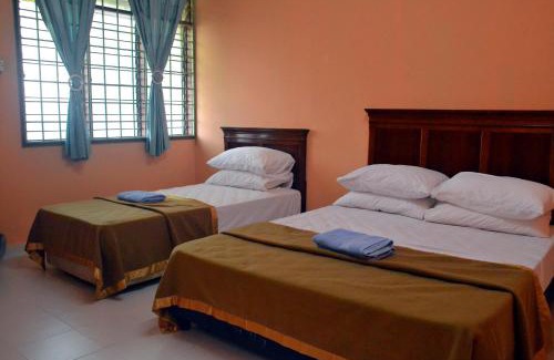Bandar Kota Bharu House | Homestay Kota Bharu, Telipot