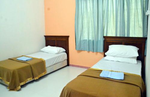 Bandar Kota Bharu House | Homestay Kota Bharu, Telipot