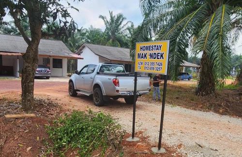 Bukit Gambir House | Homestay Mak Ndek '4'