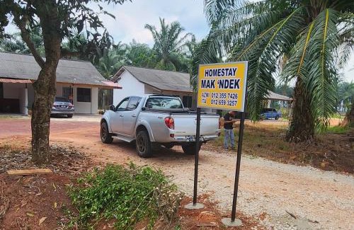 Bukit Gambir House | Homestay Mak 'Ndek '6'