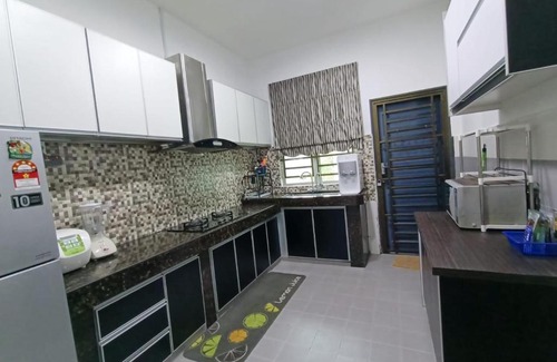 Kampung Pasir Minal House | Homestay Kemaman Fyna05 Mewah Harga Murah 5Km Dari Bandar