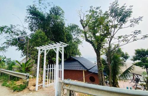 Thanh Thuy Apartment | Homestay nhà gỗ Lan Anh